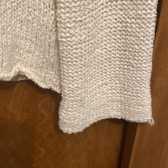 Cream Elan Open Back Pullover Sweater (Large) - Picture 4 of 7